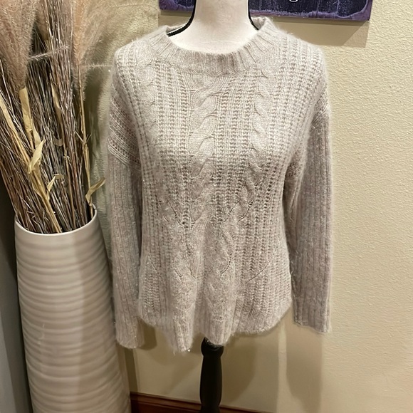 Trina Turk Angora Cable Knit Sweater Grey Size L - Picture 1 of 12